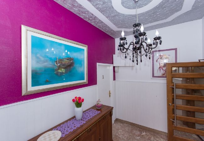 Apartment in Trogir - Apartment in Trogir with Seaview, Terrace, Air condition, WIFI (3459-2) Apartment in Trogir - Apartment in Trogir with Seaview, Terrace, Air condition, WIFI (3459-2)