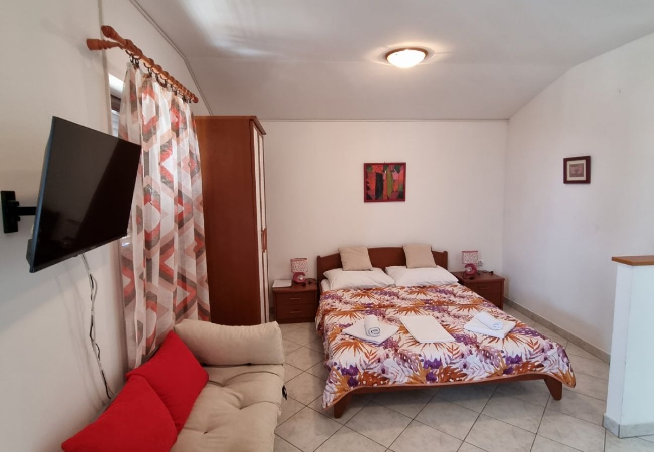 Studio in Baška - Studio apartment in Baška with Seaview, Balcony, Air condition, WIFI (3494-3)