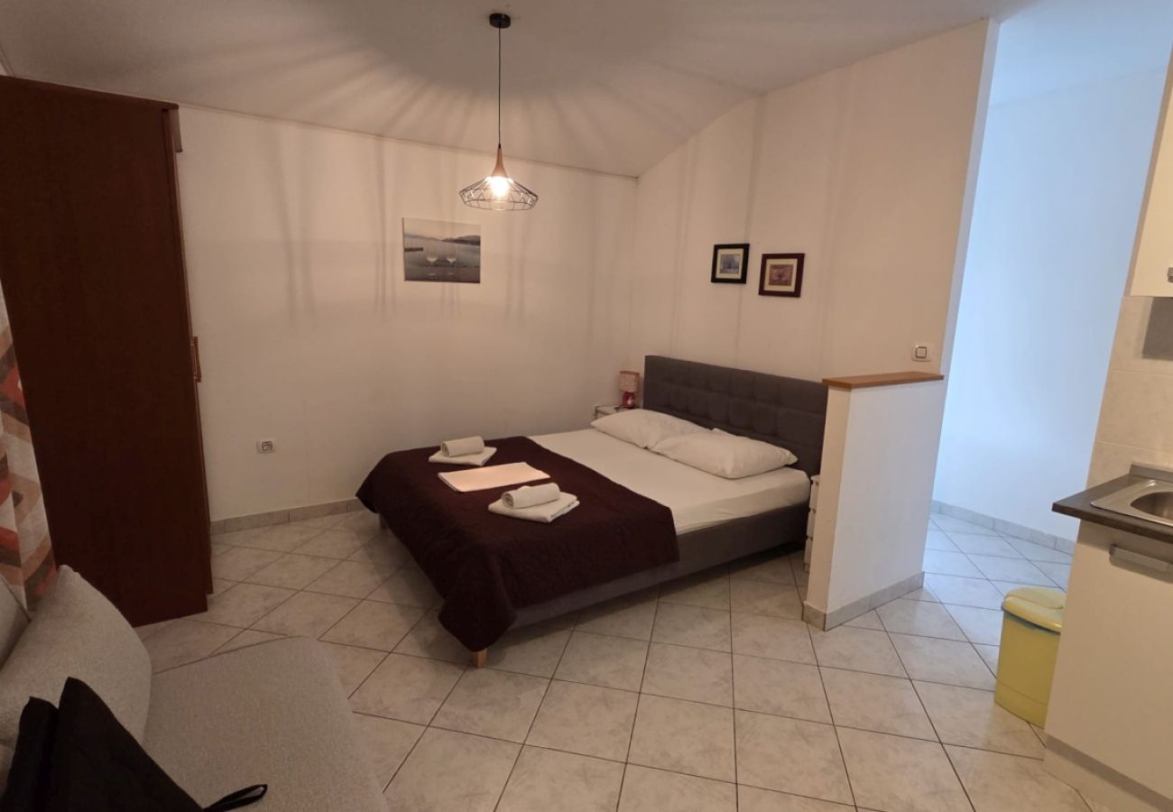 Studio in Baška - Studio apartment in Baška with Seaview, Balcony, Air condition, WIFI (3494-3)