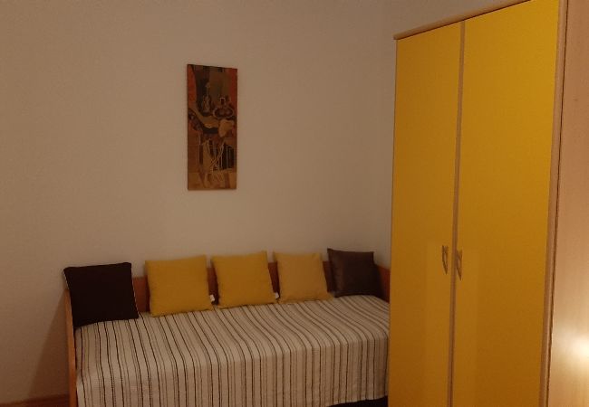 Apartment in Baška - Apartment in Baška with Seaview, Terrace, Air condition, WIFI (3494-4) Apartment in Baška - Apartment in Baška with Seaview, Terrace, Air condition, WIFI (3494-4)