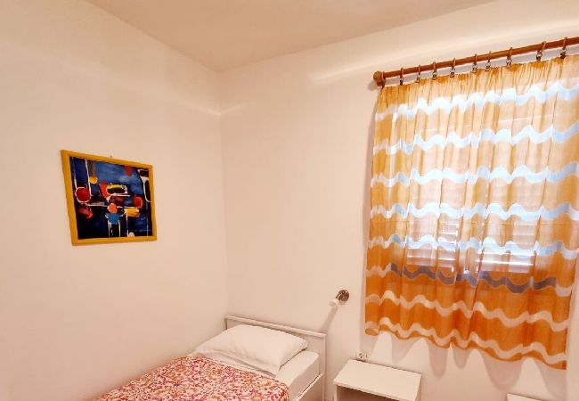 Apartment in Baška - Apartment in Baška with Seaview, Terrace, Air condition, WIFI (3494-4) Apartment in Baška - Apartment in Baška with Seaview, Terrace, Air condition, WIFI (3494-4)