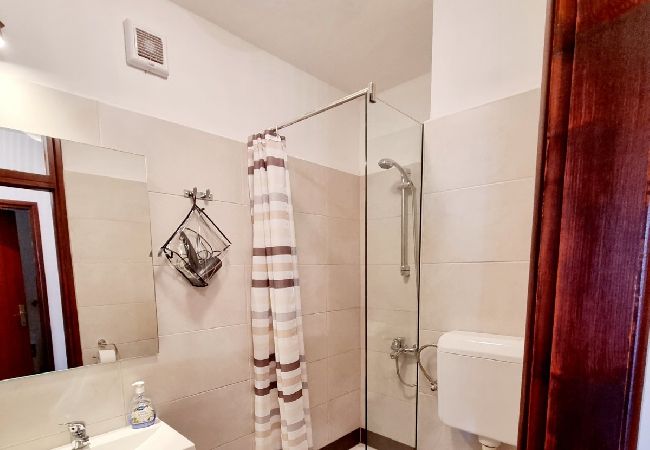Apartment in Baška - Apartment in Baška with Seaview, Terrace, Air condition, WIFI (3494-4) Apartment in Baška - Apartment in Baška with Seaview, Terrace, Air condition, WIFI (3494-4)