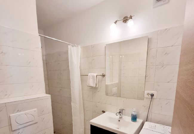 Apartment in Baška - Apartment in Baška with Seaview, Terrace, Air condition, WIFI (3494-5) Apartment in Baška - Apartment in Baška with Seaview, Terrace, Air condition, WIFI (3494-5)