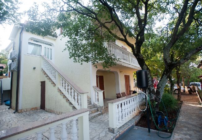 Apartment in Povile - Apartment in Povile with Terrace, Air condition, WIFI, Washing machine (3542-4) Apartment in Povile - Apartment in Povile with Terrace, Air condition, WIFI, Washing machine (3542-4)