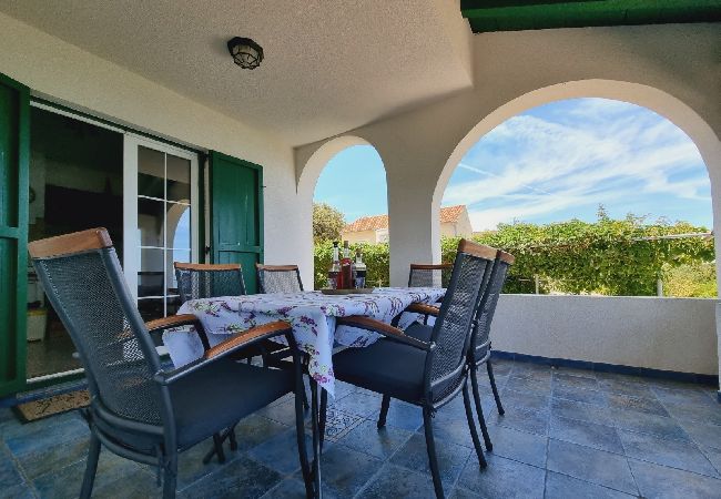 House in Veli Rat - Holiday Home in Veli Rat with Seaview, Terrace, Air condition, WIFI (3559-1) House in Veli Rat - Holiday Home in Veli Rat with Seaview, Terrace, Air condition, WIFI (3559-1)