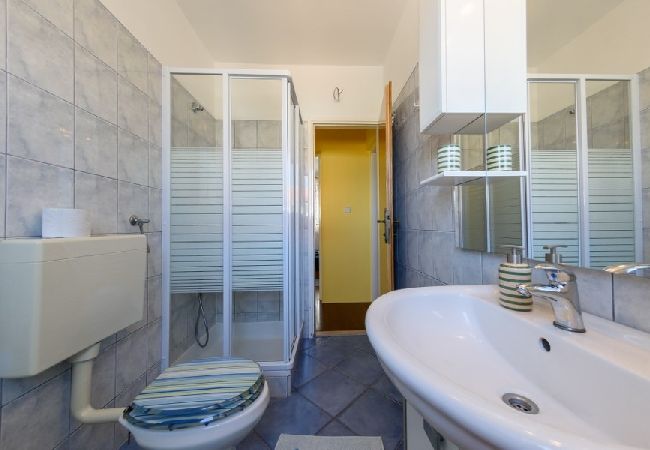 House in Veli Rat - Holiday Home in Veli Rat with Seaview, Terrace, Air condition, WIFI (3559-1) House in Veli Rat - Holiday Home in Veli Rat with Seaview, Terrace, Air condition, WIFI (3559-1)