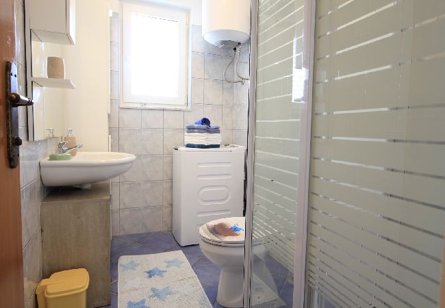 House in Veli Rat - Holiday Home in Veli Rat with Seaview, Terrace, Air condition, WIFI (3559-1) House in Veli Rat - Holiday Home in Veli Rat with Seaview, Terrace, Air condition, WIFI (3559-1)