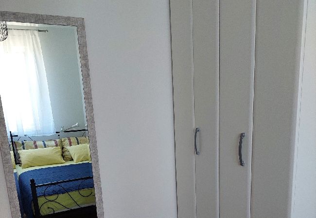 House in Veli Rat - Holiday Home in Veli Rat with Seaview, Terrace, Air condition, WIFI (3559-1) House in Veli Rat - Holiday Home in Veli Rat with Seaview, Terrace, Air condition, WIFI (3559-1)