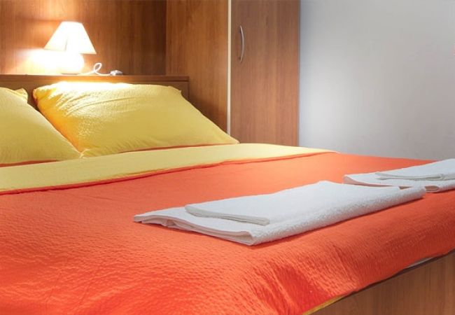 Apartment in Novalja - Apartment in Novalja with Seaview, Terrace, Air condition, WIFI (3565-1) Apartment in Novalja - Apartment in Novalja with Seaview, Terrace, Air condition, WIFI (3565-1)