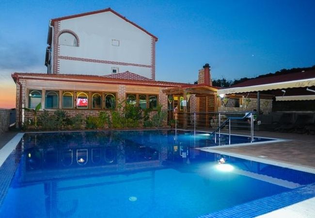 Apartment in Novalja - Apartment in Novalja with Seaview, Terrace, Air condition, WIFI (3565-2) Apartment in Novalja - Apartment in Novalja with Seaview, Terrace, Air condition, WIFI (3565-2)