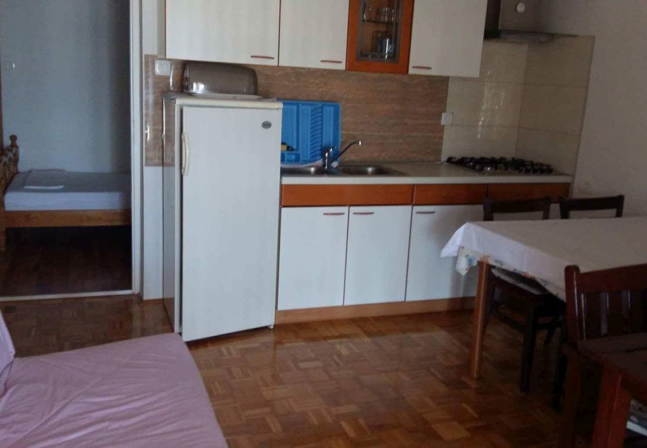 Apartment in Kustici - Apartment in Kustici with Seaview, Balcony, Air condition, WIFI (3597-3)