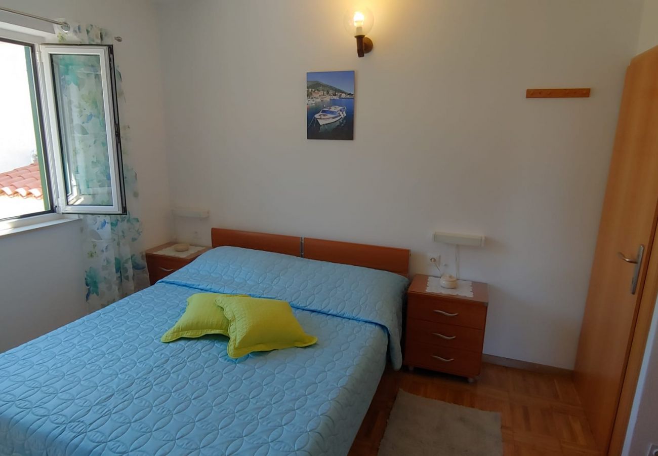 Studio in Bol - Studio apartment in Bol with Balcony, Air condition, WIFI, Washing machine (3634-3)