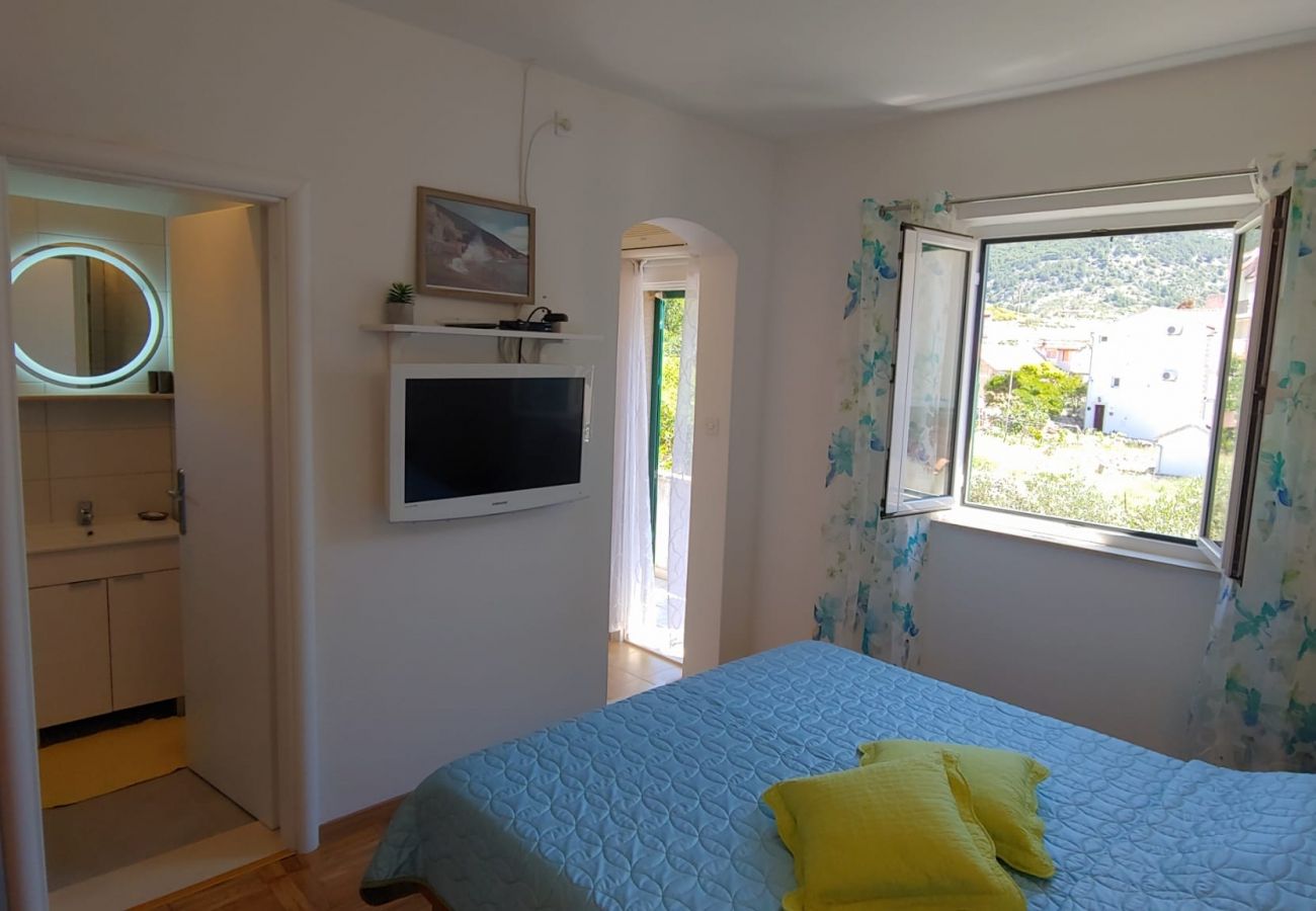 Studio in Bol - Studio apartment in Bol with Balcony, Air condition, WIFI, Washing machine (3634-3)