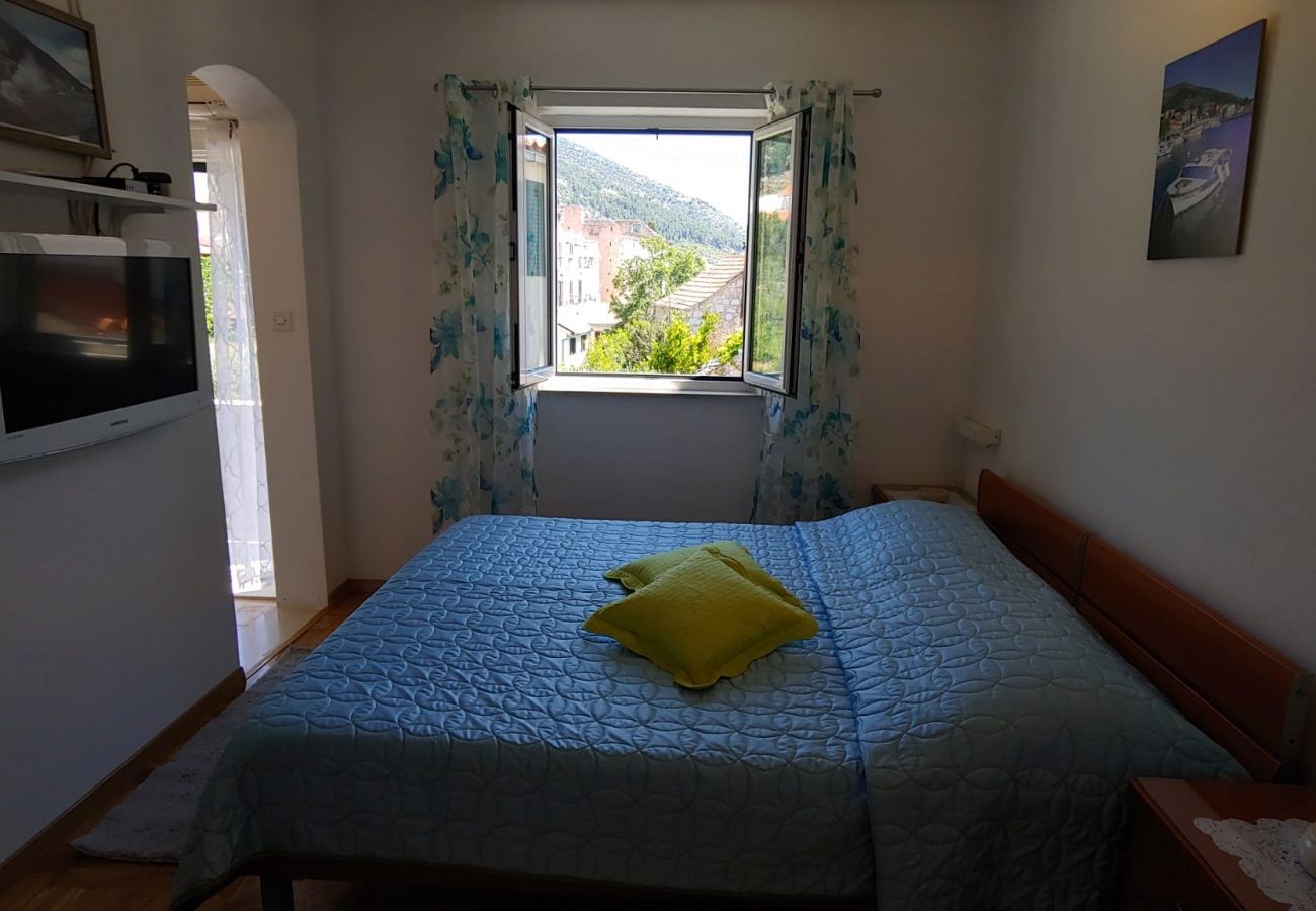 Studio in Bol - Studio apartment in Bol with Balcony, Air condition, WIFI, Washing machine (3634-3)