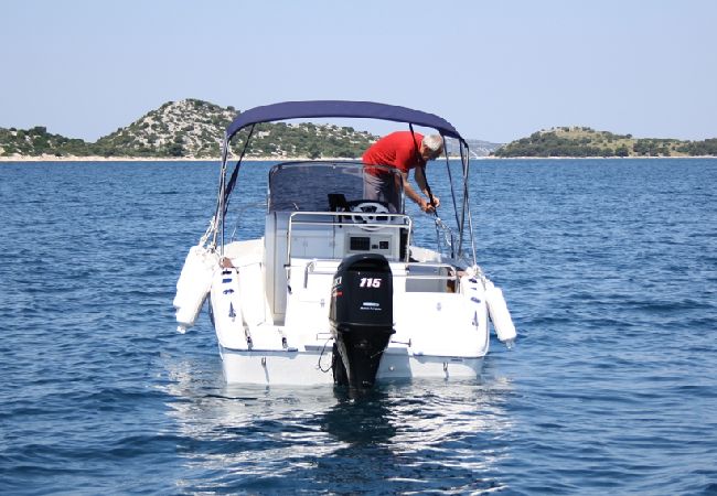 Apartment in Vodice - Apartment in Vodice with Seaview, Terrace, Air condition, WIFI (3671-5) Apartment in Vodice - Apartment in Vodice with Seaview, Terrace, Air condition, WIFI (3671-5)