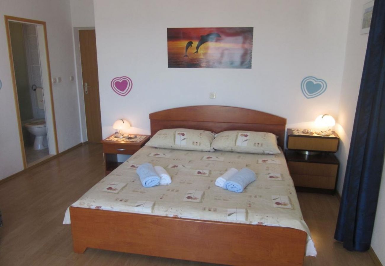 Rent by room in Hvar - Room in Hvar town with Seaview, Terrace, Air condition, WIFI (3666-3)