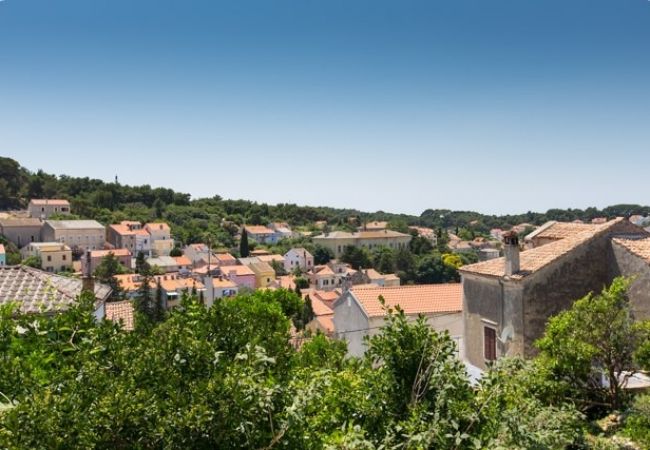 Apartment in Mali Lošinj - Apartment in Mali Lošinj with Terrace, Air condition, Washing machine (3683-1) Apartment in Mali Lošinj - Apartment in Mali Lošinj with Terrace, Air condition, Washing machine (3683-1)