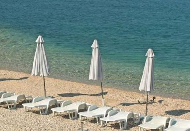 Apartment in Novi Vinodolski - Apartment in Novi Vinodolski with Seaview, Balcony, Air condition, WIFI (3667-1) Apartment in Novi Vinodolski - Apartment in Novi Vinodolski with Seaview, Balcony, Air condition, WIFI (3667-1)