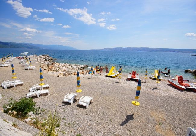 Apartment in Novi Vinodolski - Apartment in Novi Vinodolski with Seaview, Terrace, Air condition, WIFI (3667-2) Apartment in Novi Vinodolski - Apartment in Novi Vinodolski with Seaview, Terrace, Air condition, WIFI (3667-2)