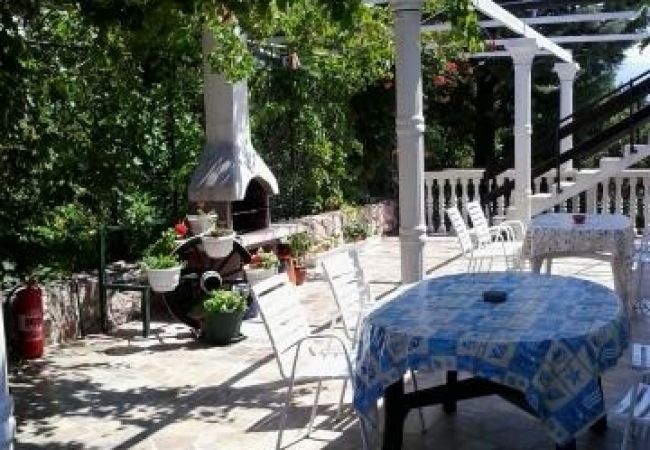 Apartment in Novi Vinodolski - Apartment in Novi Vinodolski with Seaview, Terrace, Air condition, WIFI (3667-4) Apartment in Novi Vinodolski - Apartment in Novi Vinodolski with Seaview, Terrace, Air condition, WIFI (3667-4)
