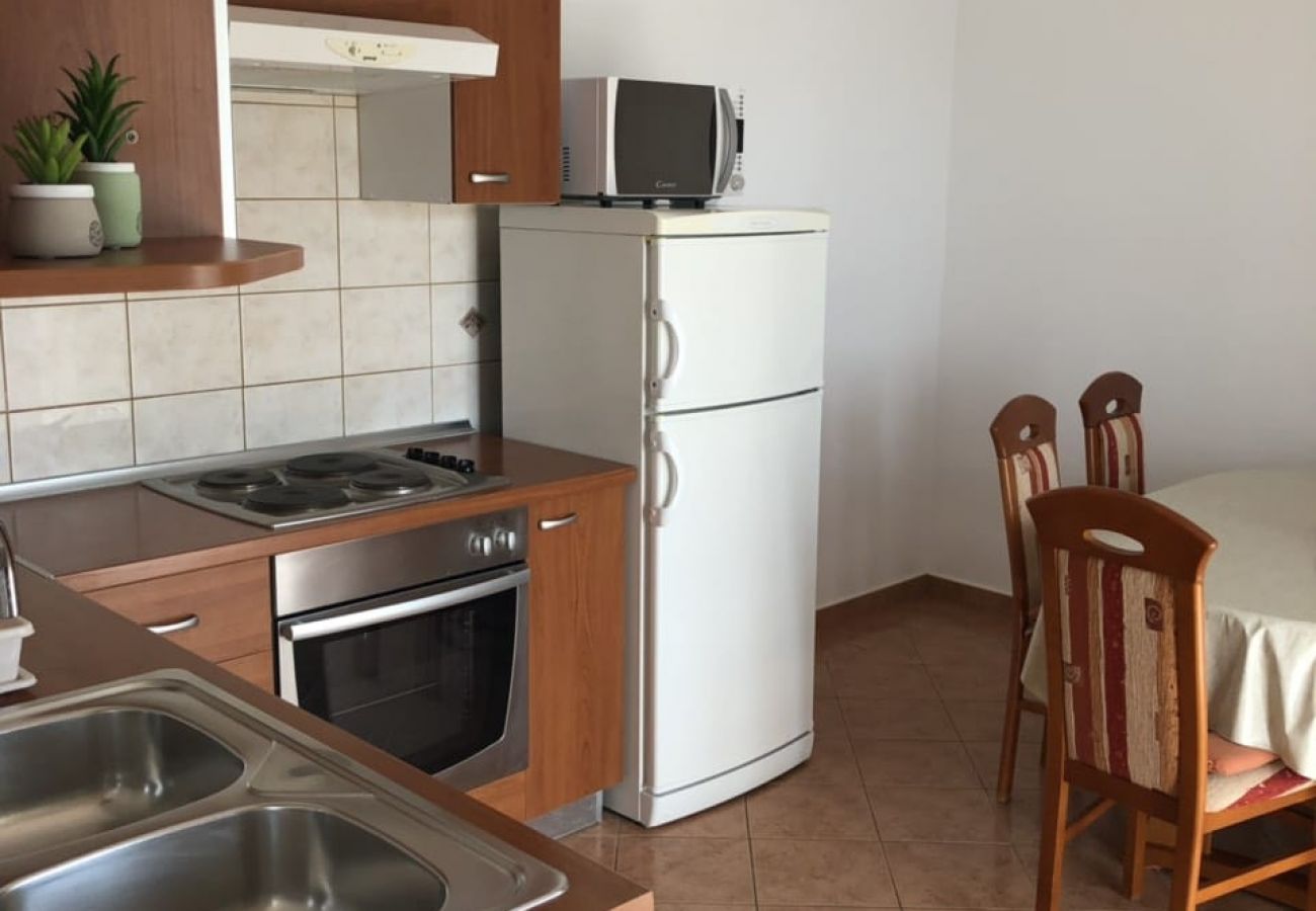 Apartment in Kampor - Apartment in Kampor with Seaview, Terrace, WIFI (3708-2)