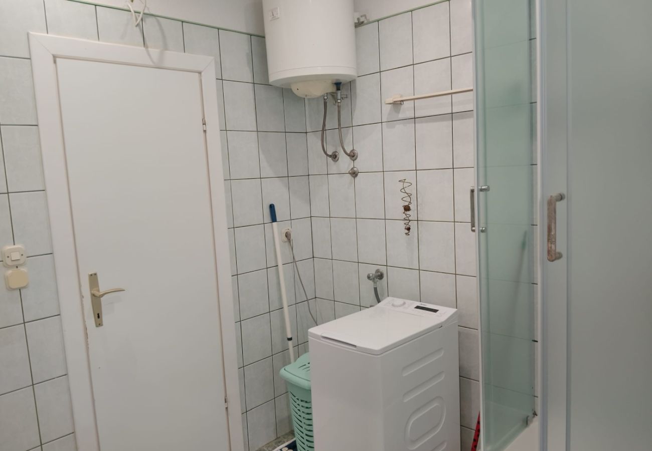 Apartment in Bol - Apartment in Bol with Seaview, Terrace, Air condition, WIFI (3739-1)