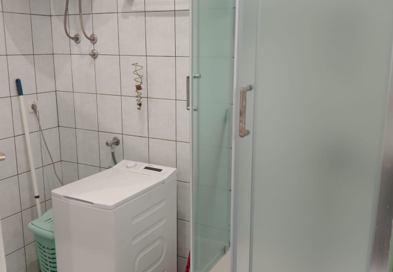 Apartment in Bol - Apartment in Bol with Seaview, Terrace, Air condition, WIFI (3739-1)