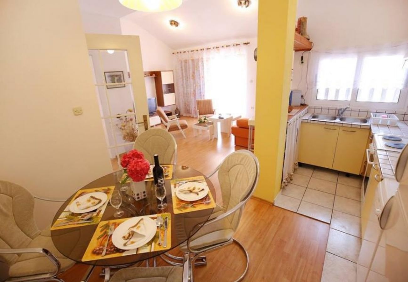 Apartment in Ist - Apartment in Ist with Seaview, Terrace, Air condition, WIFI (3752-1)