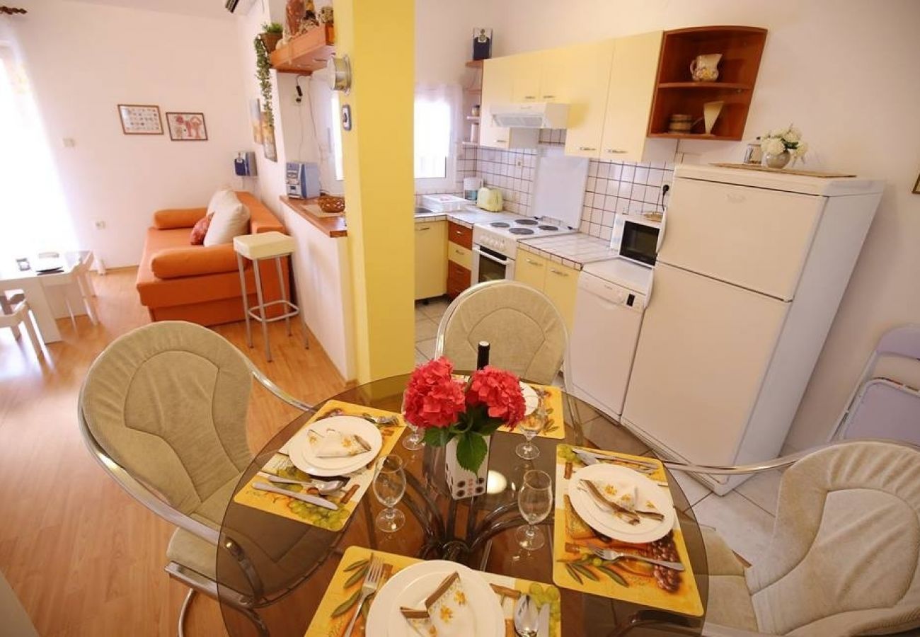 Apartment in Ist - Apartment in Ist with Seaview, Terrace, Air condition, WIFI (3752-1)