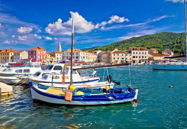 Rent by room in Novalja - Room in Novalja with Seaview, Balcony, Air condition, WIFI (3764-6) Rent by room in Novalja - Room in Novalja with Seaview, Balcony, Air condition, WIFI (3764-6)