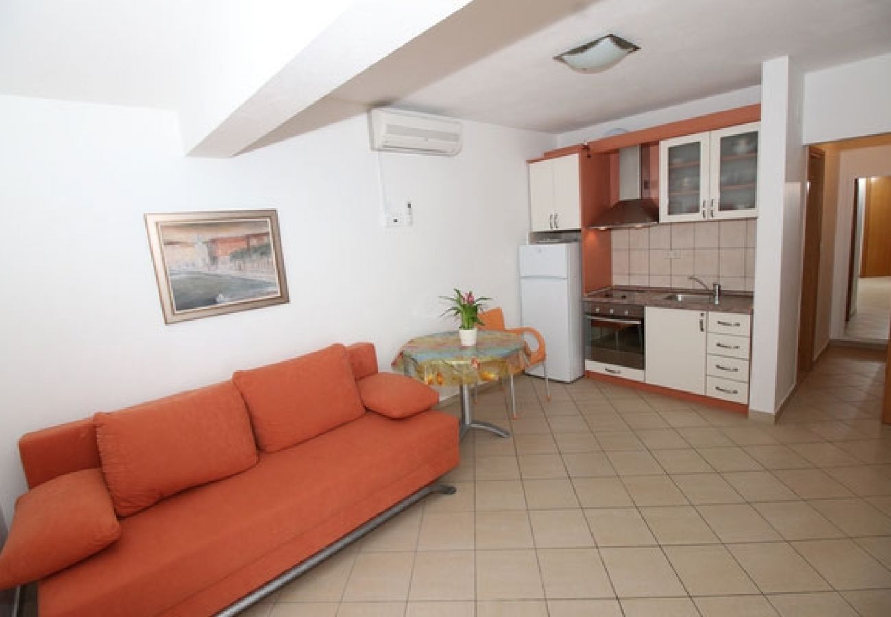 Apartment in Stanici - Apartment in Stanići with Seaview, Terrace, Air condition, WIFI (3782-4)