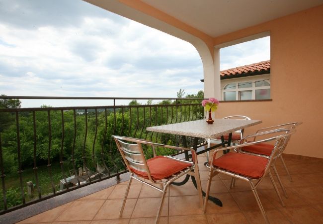 Apartment in Porec - Apartment in Poreč with Balcony, Air condition, WIFI (3794-4) Apartment in Porec - Apartment in Poreč with Balcony, Air condition, WIFI (3794-4)