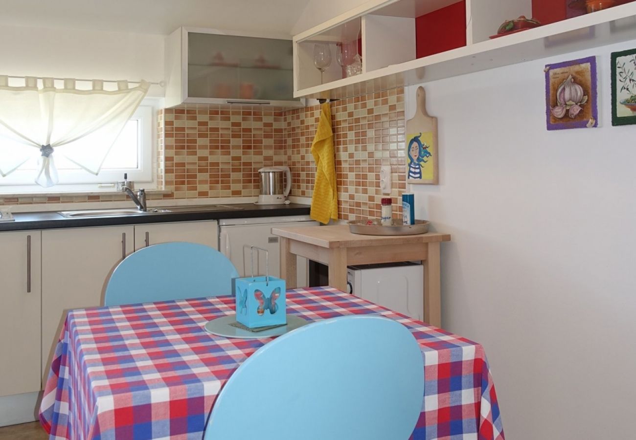 Studio in Nin - Studio apartment in Zaton (Zadar) with Seaview, Balcony, Air condition, WIFI (3796-8)