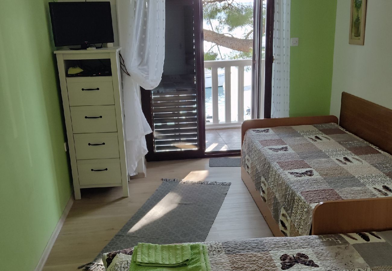 Apartment in Jadranovo - Apartment in Jadranovo with Seaview, Balcony, Air condition, WIFI (3856-1)