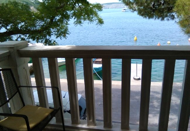 Apartment in Jadranovo - Apartment in Jadranovo with Seaview, Balcony, Air condition, WIFI (3856-2) Apartment in Jadranovo - Apartment in Jadranovo with Seaview, Balcony, Air condition, WIFI (3856-2)