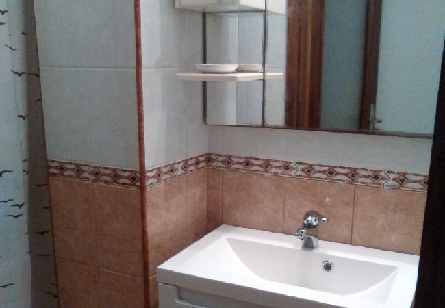 Apartment in Jadranovo - Apartment in Jadranovo with Seaview, Balcony, Air condition, WIFI (3856-2) Apartment in Jadranovo - Apartment in Jadranovo with Seaview, Balcony, Air condition, WIFI (3856-2)