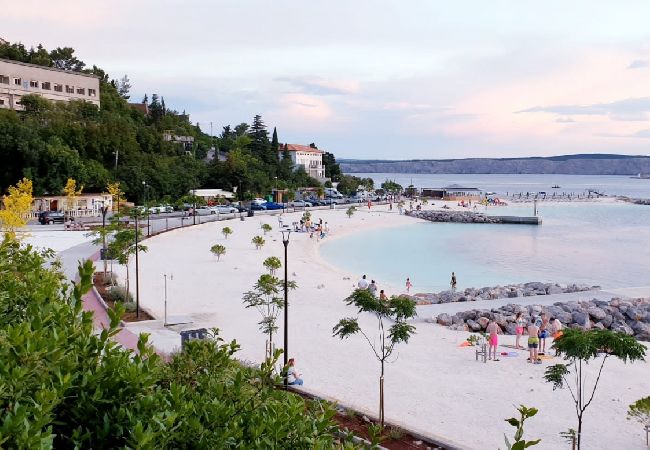 Apartment in Jadranovo - Apartment in Jadranovo with Seaview, Balcony, Air condition, WIFI (3856-2) Apartment in Jadranovo - Apartment in Jadranovo with Seaview, Balcony, Air condition, WIFI (3856-2)