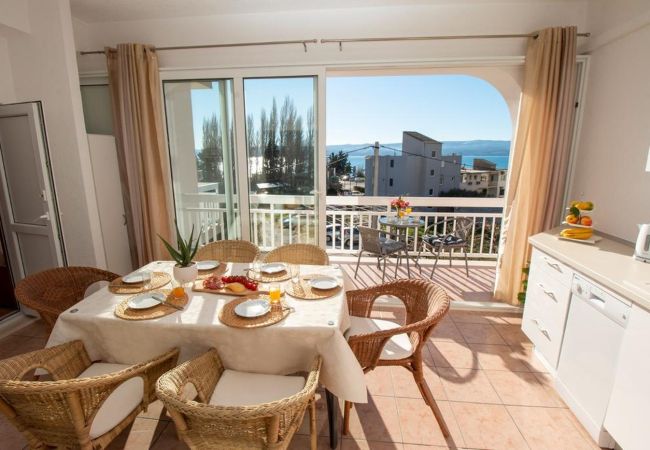 Apartment in Duce - Apartment in Duće with Seaview, Balcony, Air condition, WIFI (4172-1)