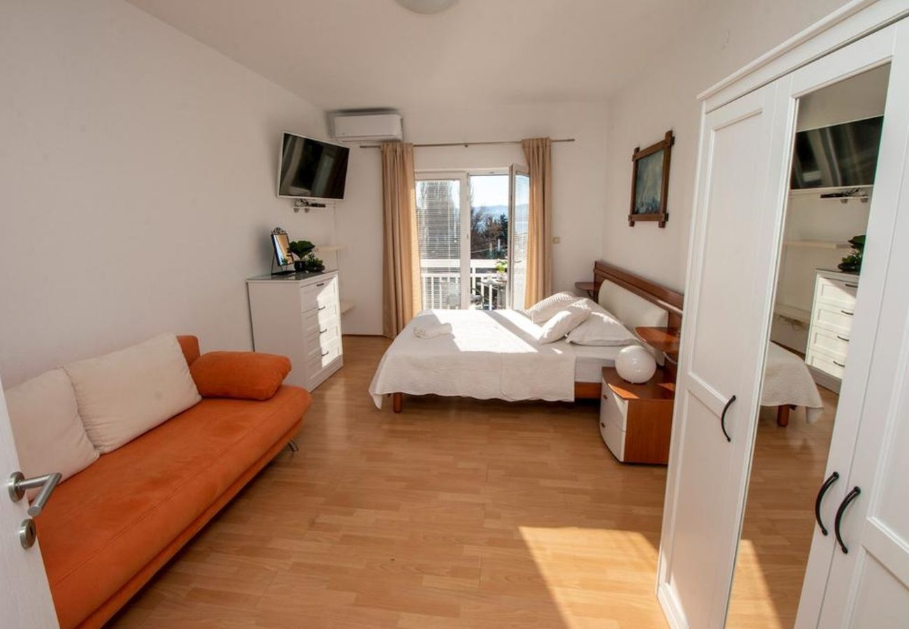 Apartment in Duce - Apartment in Duće with Seaview, Balcony, Air condition, WIFI (4172-1)