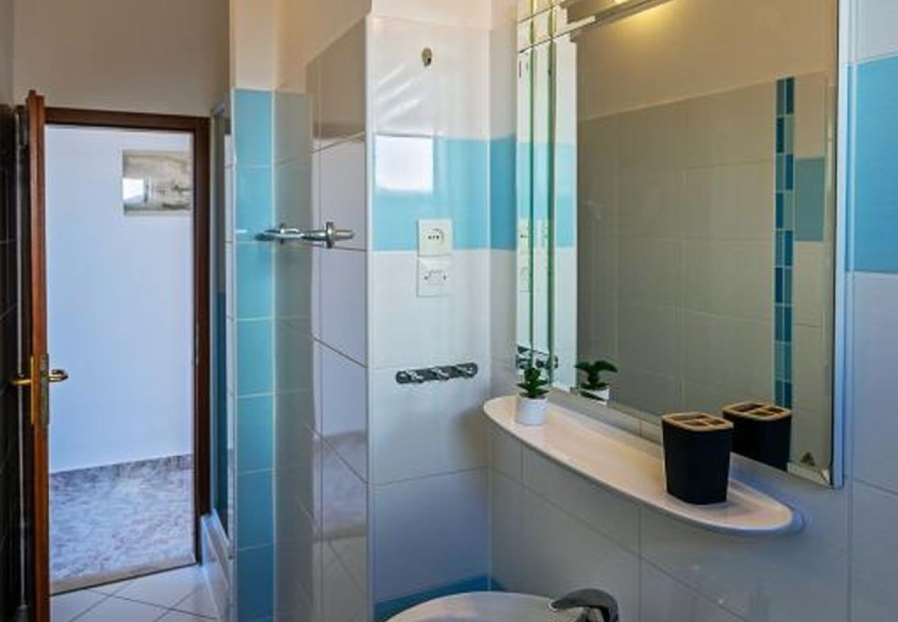 Apartment in Rogoznica - Apartment in Rogoznica with Balcony, Air condition, WIFI (3338-4)