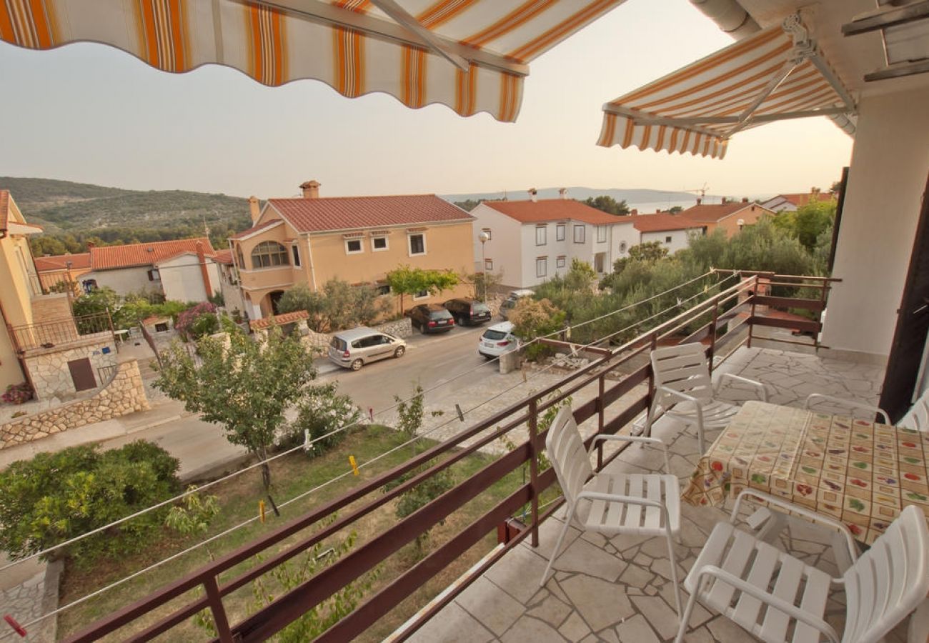 Apartment in Cres - Apartment in Cres with Seaview, Balcony, Air condition, WIFI (4249-1)