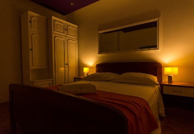 Apartment in Trogir - Apartment in Trogir with Seaview, Terrace, Air condition, WIFI (3459-3) Apartment in Trogir - Apartment in Trogir with Seaview, Terrace, Air condition, WIFI (3459-3)