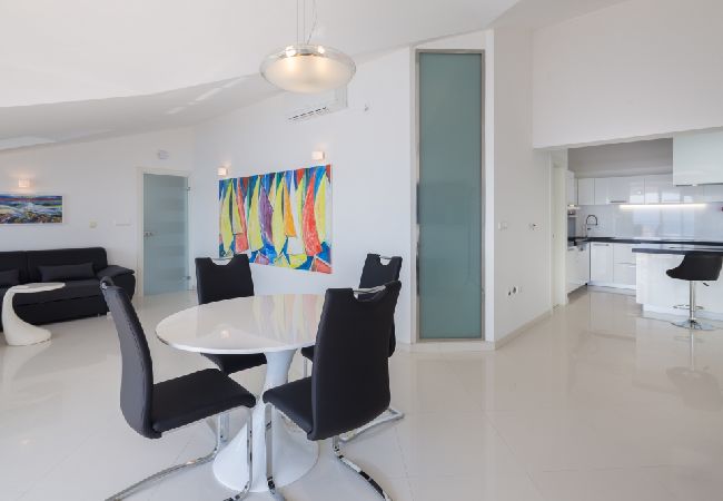 Apartment in Stanici - Apartment in Stanići with Seaview, Balcony, Air condition, WIFI (3782-8) Apartment in Stanici - Apartment in Stanići with Seaview, Balcony, Air condition, WIFI (3782-8)