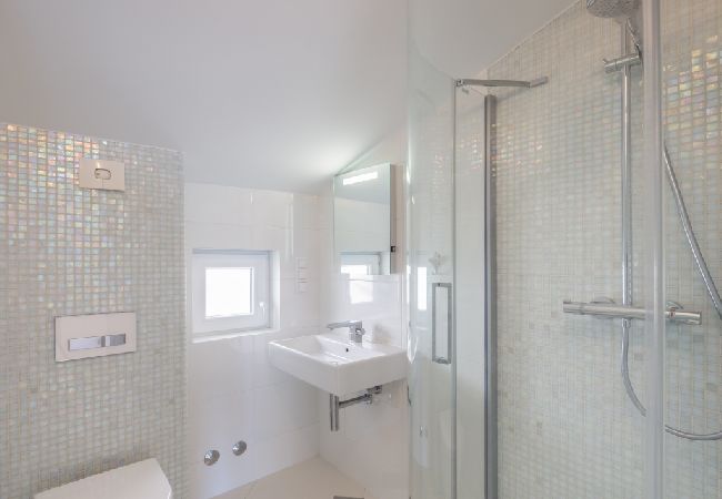 Apartment in Stanici - Apartment in Stanići with Seaview, Balcony, Air condition, WIFI (3782-8) Apartment in Stanici - Apartment in Stanići with Seaview, Balcony, Air condition, WIFI (3782-8)