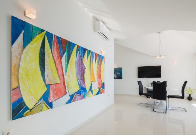 Apartment in Stanici - Apartment in Stanići with Seaview, Balcony, Air condition, WIFI (3782-8) Apartment in Stanici - Apartment in Stanići with Seaview, Balcony, Air condition, WIFI (3782-8)