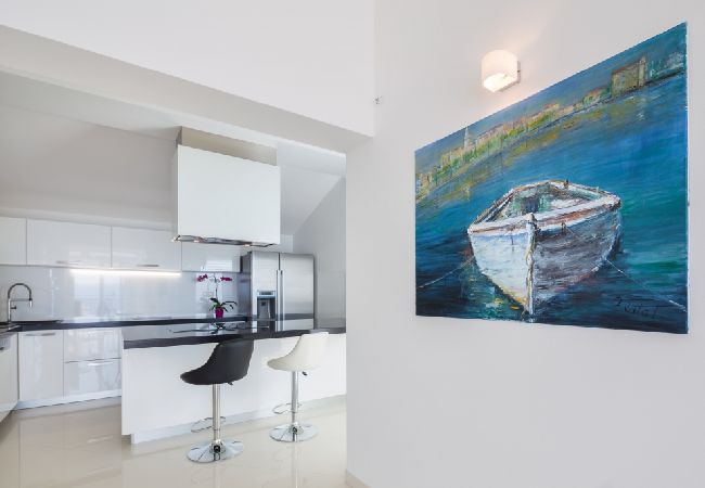 Apartment in Stanici - Apartment in Stanići with Seaview, Balcony, Air condition, WIFI (3782-8) Apartment in Stanici - Apartment in Stanići with Seaview, Balcony, Air condition, WIFI (3782-8)