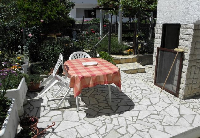 Apartment in Baška - Apartment in Baška with Terrace, Air condition, WIFI, Washing machine (863-4) Apartment in Baška - Apartment in Baška with Terrace, Air condition, WIFI, Washing machine (863-4)