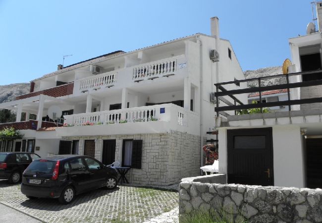 Apartment in Baška - Apartment in Baška with Terrace, Air condition, WIFI, Washing machine (863-4) Apartment in Baška - Apartment in Baška with Terrace, Air condition, WIFI, Washing machine (863-4)