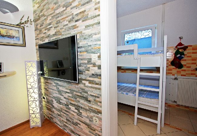 House in Postira - Holiday Home in Postira with Seaview, Terrace, Air condition, WIFI (4298-1) House in Postira - Holiday Home in Postira with Seaview, Terrace, Air condition, WIFI (4298-1)