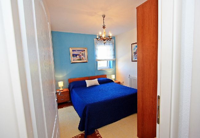 House in Postira - Holiday Home in Postira with Seaview, Terrace, Air condition, WIFI (4298-1) House in Postira - Holiday Home in Postira with Seaview, Terrace, Air condition, WIFI (4298-1)